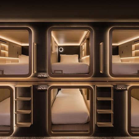 Cube Social Boutique Capsule Hotel At Boat Quay สิงคโปร์ ภายนอก รูปภาพ