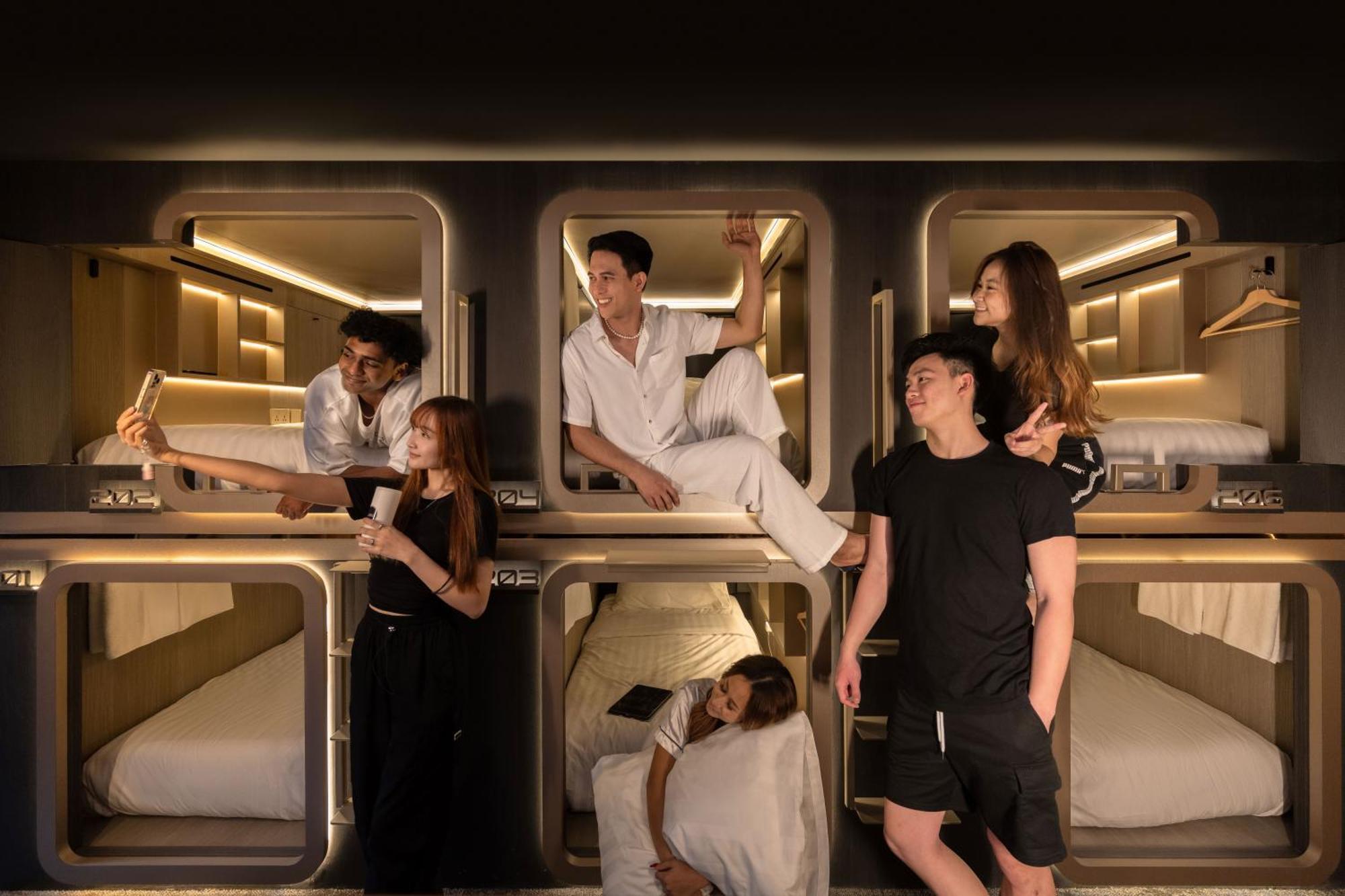 Cube Social Boutique Capsule Hotel At Boat Quay สิงคโปร์ ภายนอก รูปภาพ