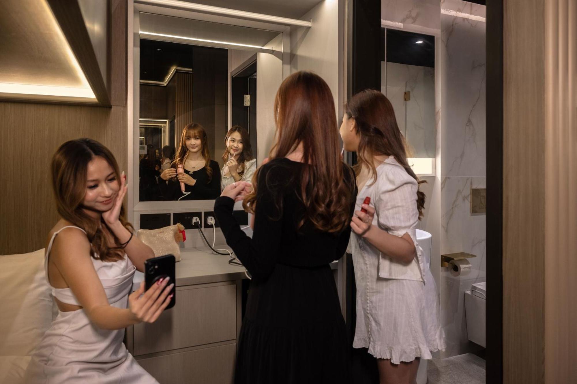 Cube Social Boutique Capsule Hotel At Boat Quay สิงคโปร์ ภายนอก รูปภาพ