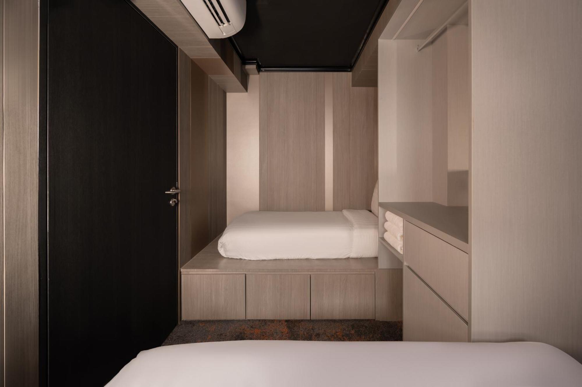 Cube Social Boutique Capsule Hotel At Boat Quay สิงคโปร์ ภายนอก รูปภาพ