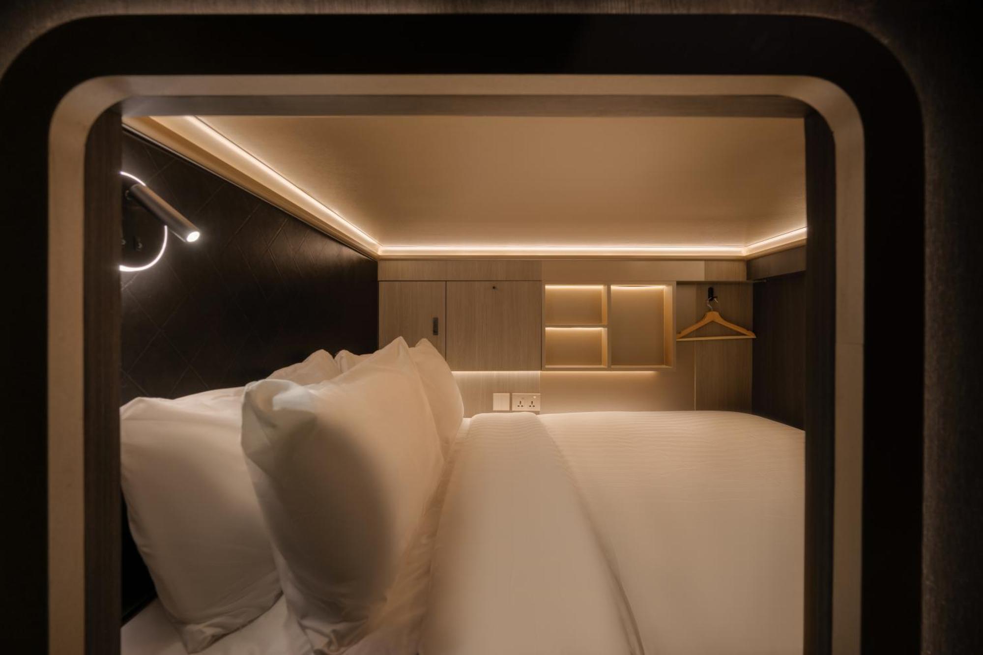 Cube Social Boutique Capsule Hotel At Boat Quay สิงคโปร์ ภายนอก รูปภาพ