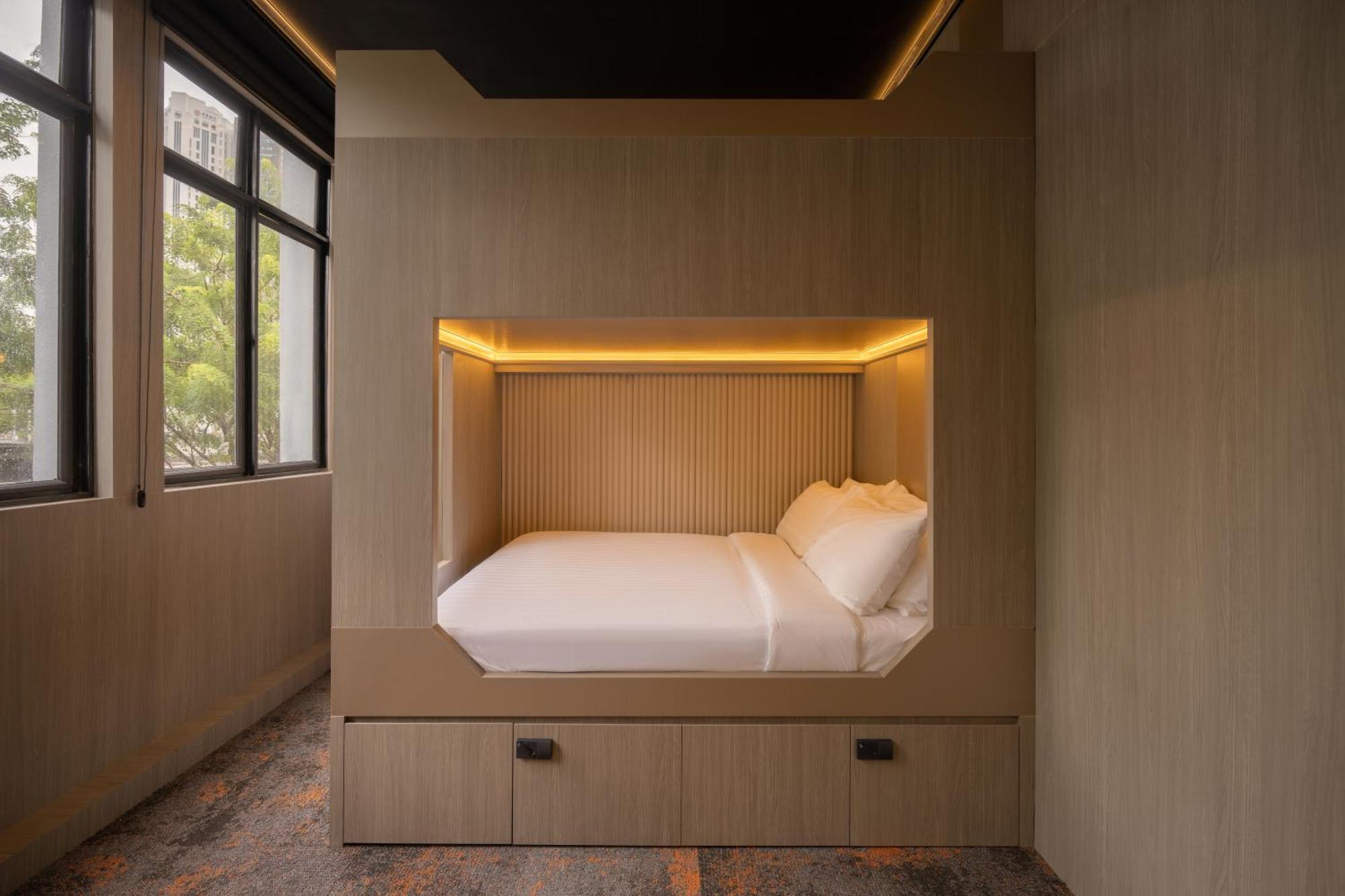 Cube Social Boutique Capsule Hotel At Boat Quay สิงคโปร์ ภายนอก รูปภาพ