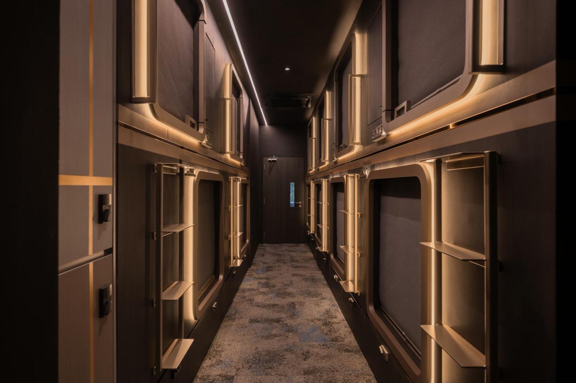 Cube Social Boutique Capsule Hotel At Boat Quay สิงคโปร์ ภายนอก รูปภาพ